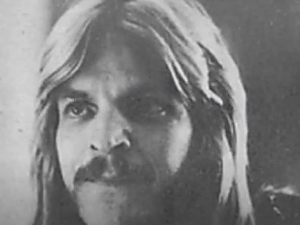 Rick Price played with various Birmingham-based rock bands, most notably Sight and Sound, the Move. He grew up near Rednal when he was a child with his family