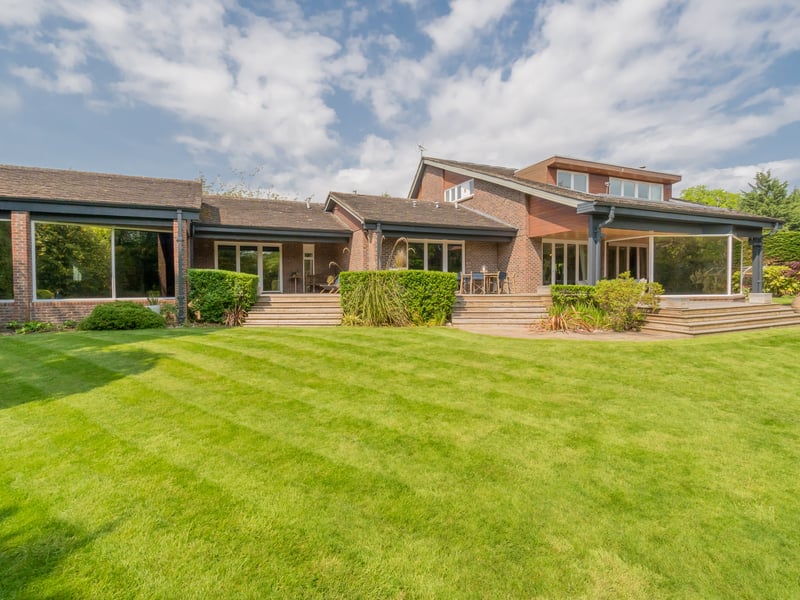 ​What is it? An architect-designed home in one of Edinburgh’s most exclusive postcodes with a private swimming pool and extensive garden views.
