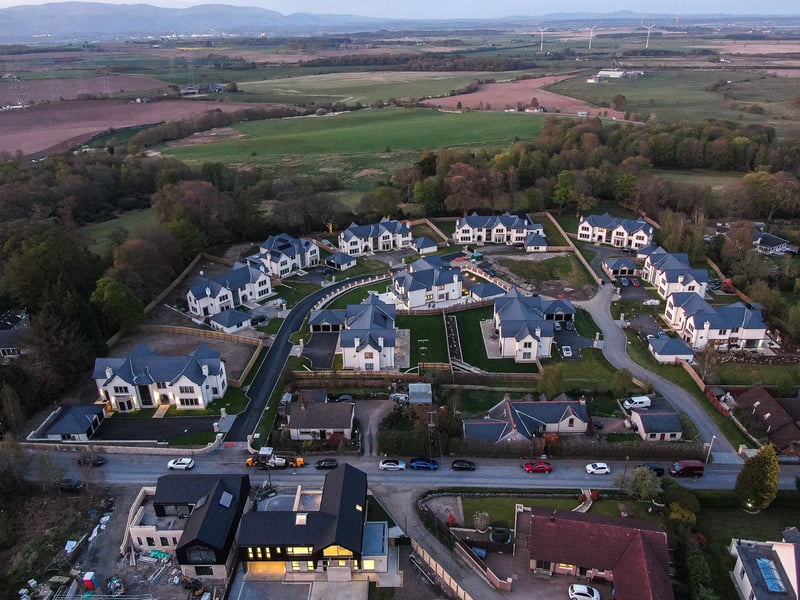 The Lookout is a unique property on the edge of a high-end exclusive development of larger-scale homes.
It is priced at offers over £1.175m and more information can be provided by calling Halliday Homes on 01506 535500.