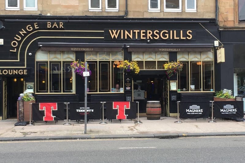 Wintersgills is a great welcoming and cosy wee pub just up from St George's Cross Subway Station. They even have a wee terrace out on the pavement for those rare sunny afternoons, there's no place better to enjoy a pint in the sun just down from St George's.