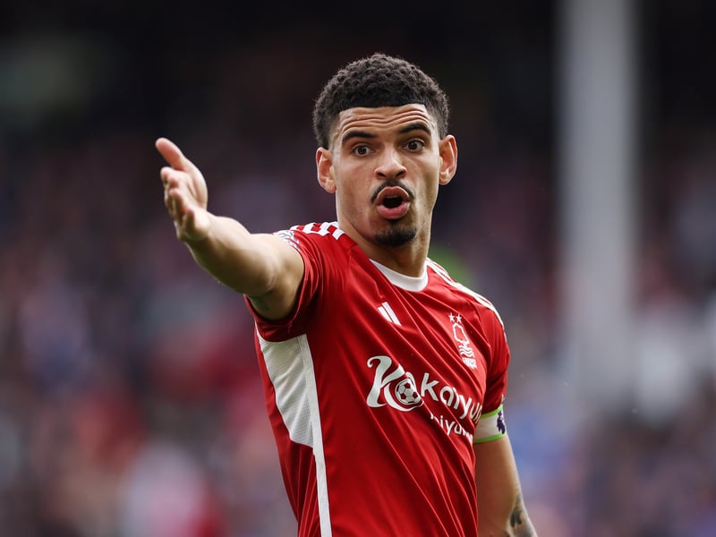 Points without VAR: 34 (Difference +4)
