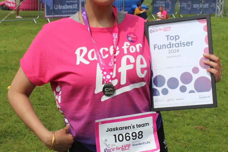 Jaskaren’s and her team entered the Race for Life 5K on Sunday and took the Top Fundraiser Team title, after raising over £8,000