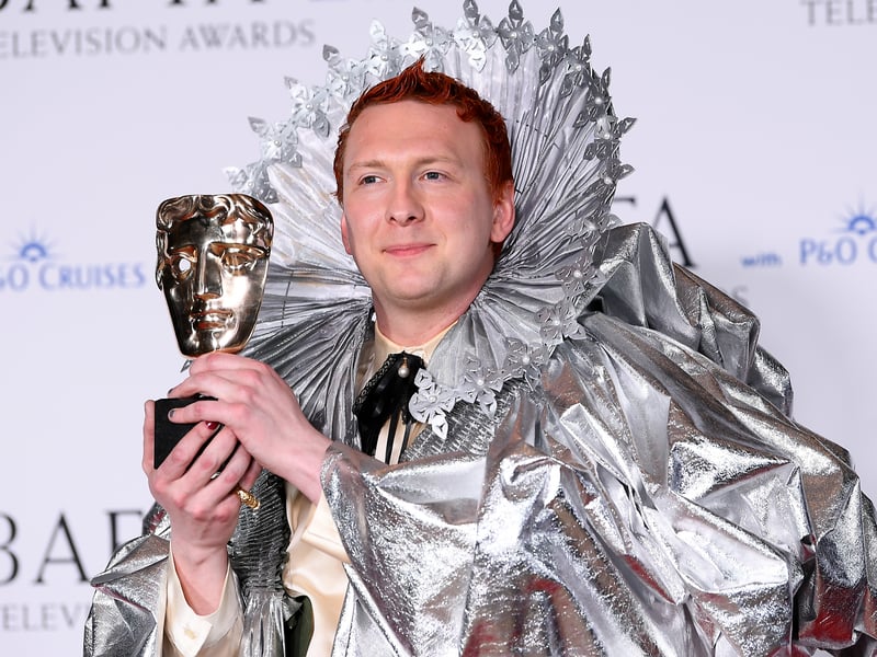 Joe Lycett poses with the Entertainment Performance Award for 'Late Night Lycett' in the Winners Room during the 2024 BAFTA Television Awards.