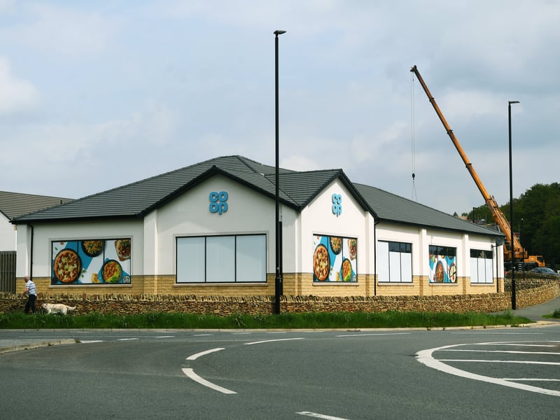 It features an in-store bakery, a Costa coffee machine and ample parking facilities.