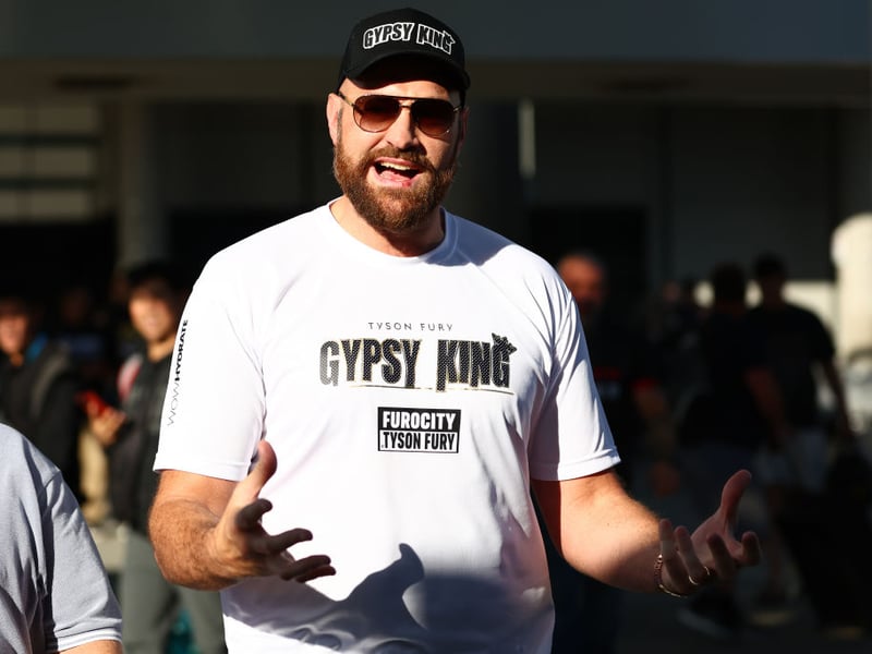 "Watching two men jib and jab for 12 rounds is not entertaining for me. I want action, knockouts, big shots, and people getting up off the canvas. That's my ideal fight."