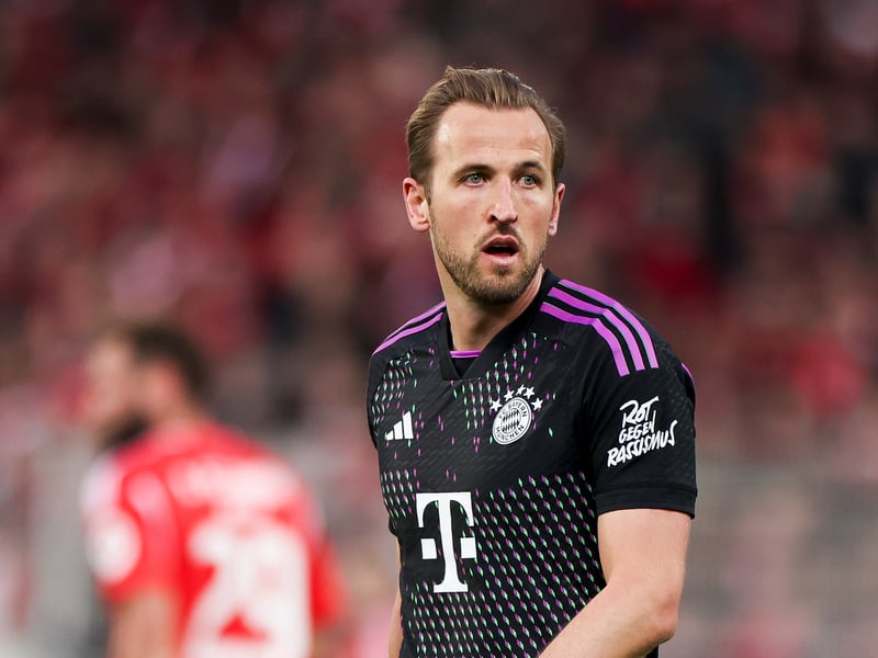 The footballer makes an estimated £14,248 per Instagram post