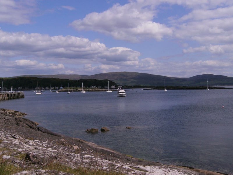 The only town on the island of Great Cumbrae, the average property price in Millport is £113,622. The island sits in the Firth of Clyde and is in the North Ayrshire council area. A regular ferry runs from Largs and the town is around four miles south of the ferry terminal.