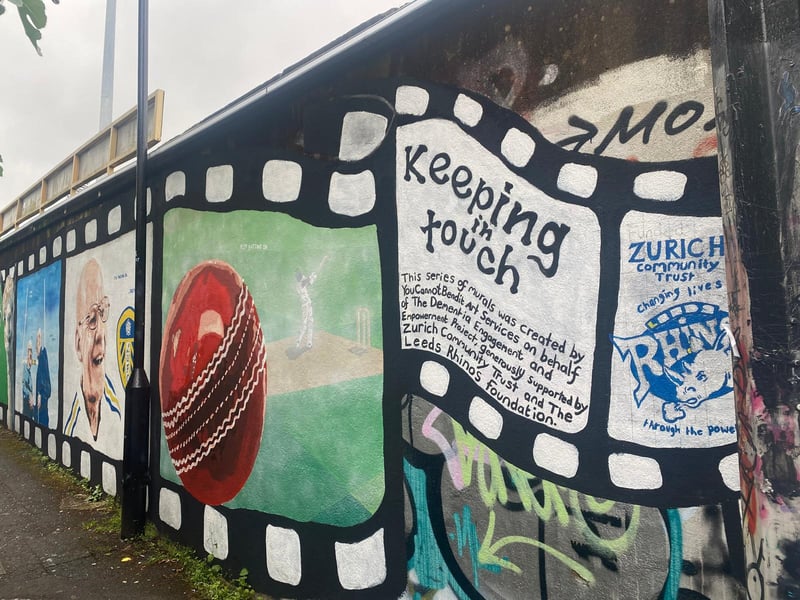 The mural has appeared on the alleyway connecting Kirkstall Lane and St Michael's Lane