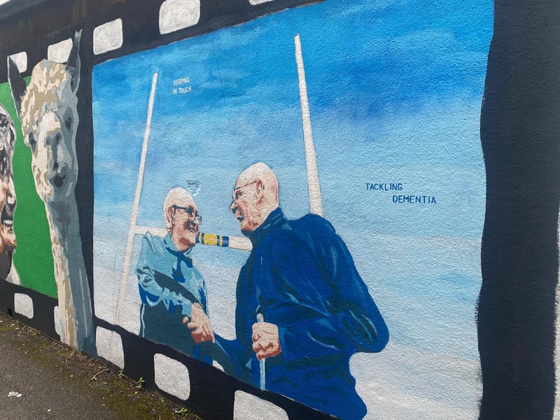 DEEP is a group of people living with dementia who influence and support the development of Leeds as a dementia-friendly city.