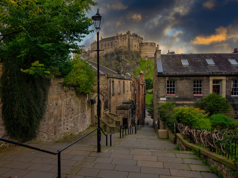 The best large city in Scotland – and the second best in the UK – Edinburgh was given an overall score of 83% by visitors. Edinburgh received top marks for its cultural sights, and four out of five stars for its food and drink scene, shopping, ease of getting around and overall value for money. However, the city’s crowds, accommodation and parking situation all saw it lose points.