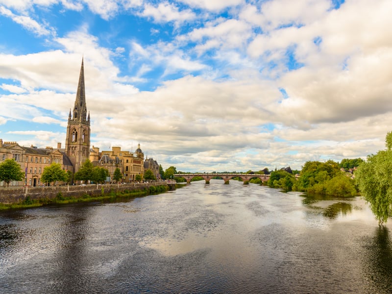 Ranking above both Dundee and Aberdeen despite its smaller size, visitors to Perth favoured the city with a score of 65%. Highlights include its lack of crowds, given four stars, with three stars awarded for its accommodation, cultural sights, parking and value for money, though it was given just two stars for its food and drink, shopping and ease of getting around.