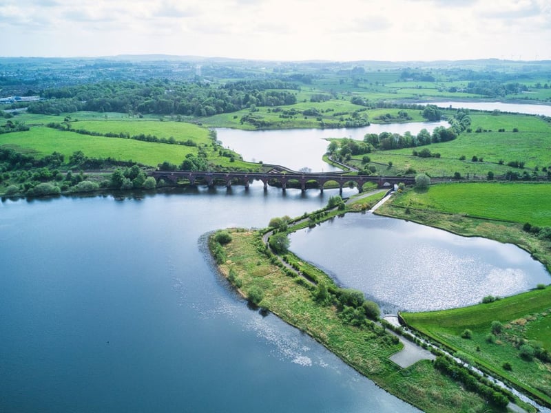 The Dams to Darnley Country Park is technically split between Glasgow and East Renfrewshire, but we think it still qualifies as a Glasgow park. The 1350 acre country park has a range of walking trails taking in a series of picturesque reservoirs, a viaduct, burns and areas of woodland.