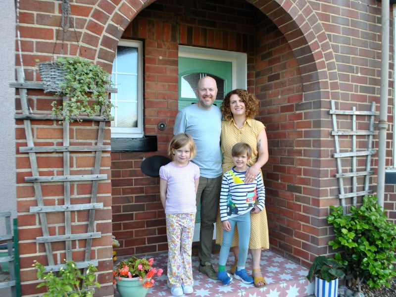 The dwelling is home to Heather, Brian and their two
daughters, Rosie and Olive.