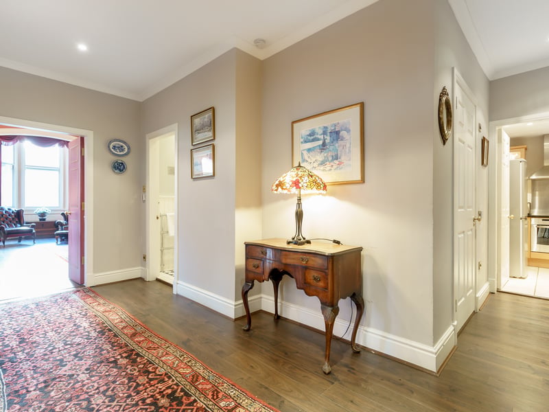 The property is on the second floor of the Royal Mile Mansions, an apartment block housed in an historic A-listed building built in 1902 for The Scotsman newspaper.