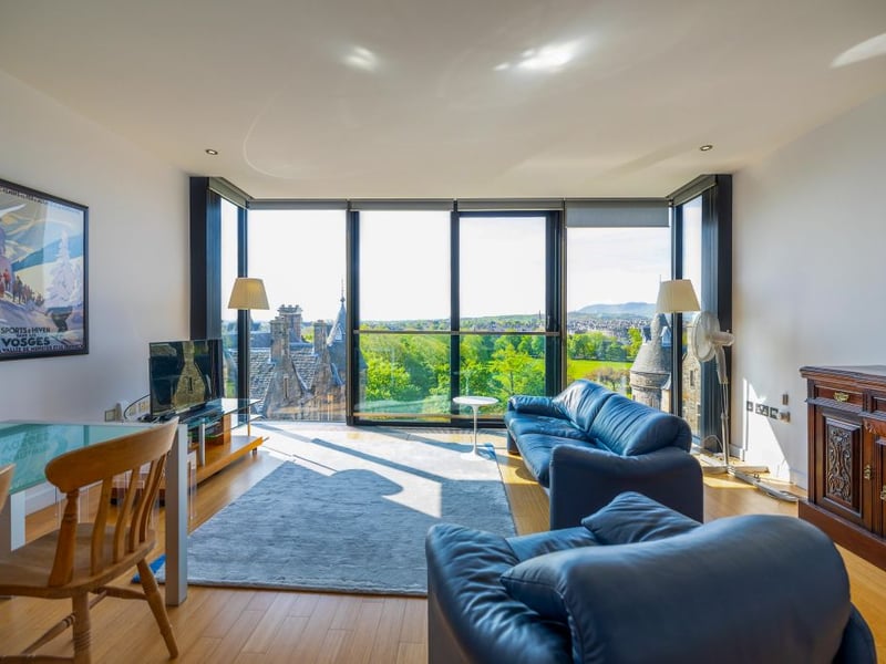 For more information, telephone the selling agent Coulters on 0131-603 7333.