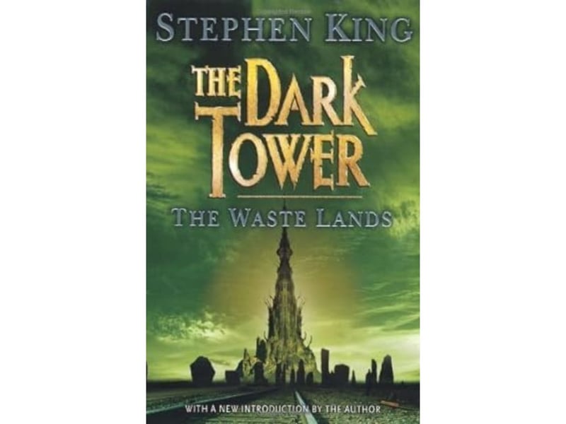 Completing the top 10 is the third part of The Dark Tower series. The Waste Lands has an average rating of 4.25 from 224,463 reviews. "Roland has altered ka by saving the life of Jake Chambers, a young boy, in New York. Now they exist in different worlds, paradoxically sharing memories. Roland, Susannah and Eddie must try to draw Jake into Mid-World then follow the Path of the Beam through an urban waste land to the Dark Tower."