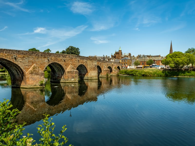Close to the border, Dumfries is a historic market town with a wide variety of shops and restaurants. It is also known for being the home of Robert Burns. 
