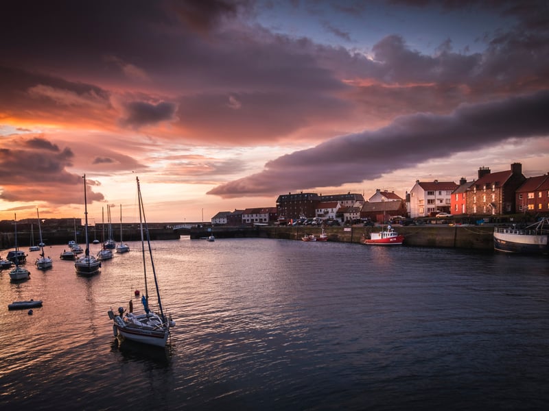 In East Lothian, Dunbar is also known for having plenty of sunshine as well as a rugged coastline and beautiful countryside. The town was once one of the most important fortresses in Scottish history, with the ruins of Dunbar Castle – where Mary Queen of Scots fled following the murder of Rizzio – standing over its harbours.