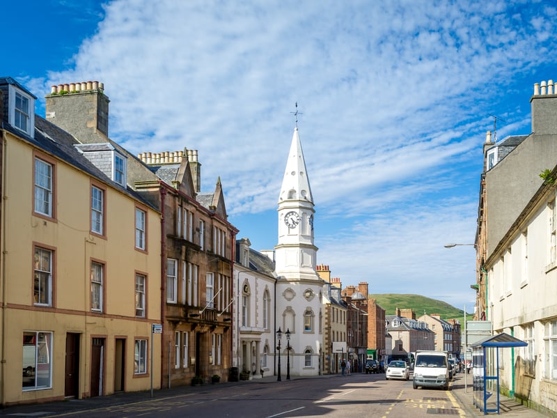 With three whisky distilleries available for visitors to explore, Campbeltown is one of the largest towns in Argyll. 
