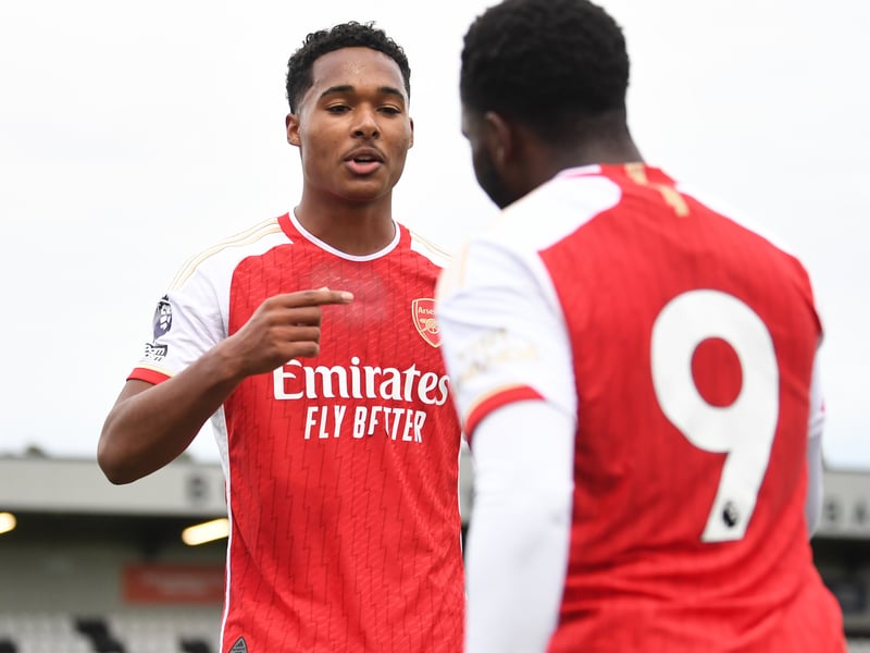 Out of contract at Arsenal. the 19-year-old Londoner could prove to the dynamic, physical and strong right-back the Blues crave during the forthcoming transfer window. Only issue is he's still very raw having spent the past two seasons at Premier League 2 level without breaking into Mikel Arteta's senior ranks.