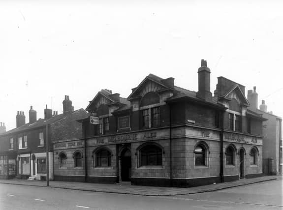 This view of Kirkstall Road was taken in October 1959. On the left is a shop selling pet food, there is a notice in the window advertising horse meat for sale. Moving right is 186 advertised 'For Sale', 184 is listed as run by Nazir Mohamed and is possibly a fish and chip shop. The Morning Star public house was number 182, serving Melbourne Ales, landlord Alan Armitage.