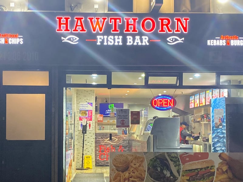This family-run business at 96-98 Hawthorn Rd has been serving traditional fish and chips since 1982. Hawthorn Fish bar  has a 4.5 star rating from 371 Google reviews.