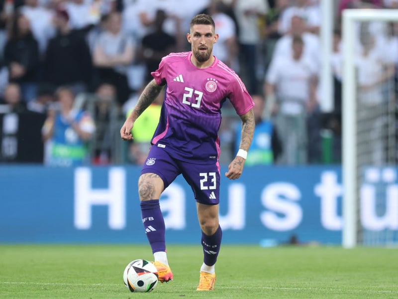 Another player who has became a regular at international level in recent months. The midfielder shone for Bayer Leverkusen during their invincible 23/24 season and will play the role of anchor tomorrow.