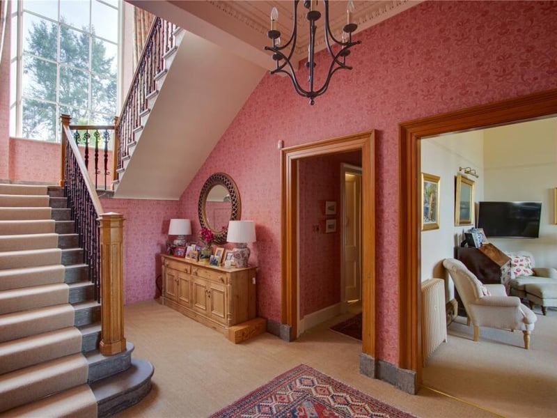 Balowrie's welcoming entrance hall 