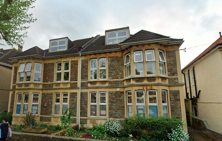 Westbury Park School, located on Bayswater Avenue, achieved an average score of 111 in reading and 110 in maths. 91% of pupils met the expected standards in KS2 and 25% achieved a higher standard. Current Ofsted rating:  Unavailable.