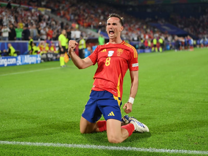 With an average rating of 8.04, the Paris Saint-Germain midfielder wasn't just the highest rated midfielder at the tournament, but the highest rated player. He scored twice and assisted another two, alongside a passing accuracy of 91%.