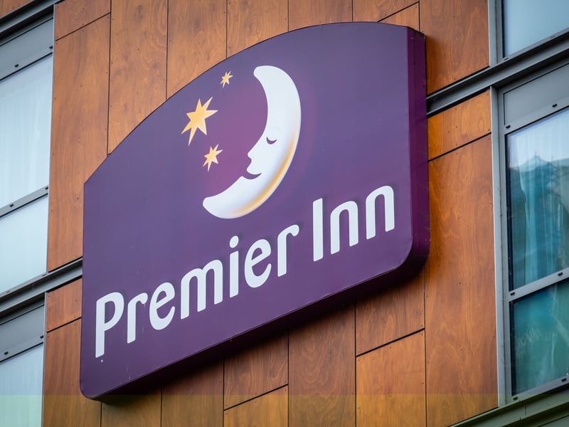 At a Premier Inn, children can enjoy an all-you-can-eat breakfast for free. The offer is available for two children under the age of 16 for every paying adult. An adult breakfast is priced at £10.99.