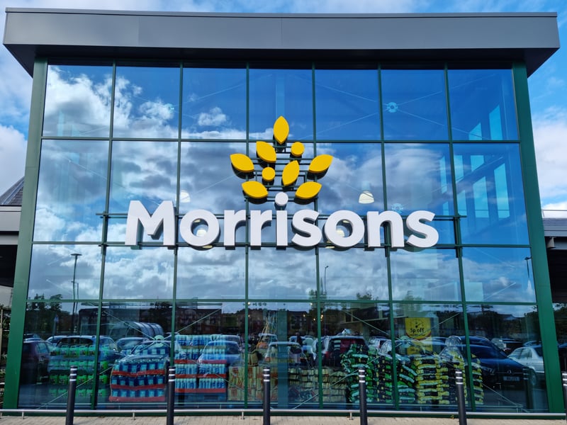 Supermarket giant Morrisons are offering free kids meals at their Morrison Café’s. The deal can be redeemed when purchasing an adult meal, which starts from £4.50. The free kids meal will also include fruit and a drink, for children under 16-years-old.