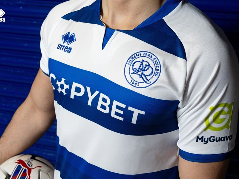 Kit manufacturer: Errea