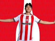 Kit manufacturer: Macron