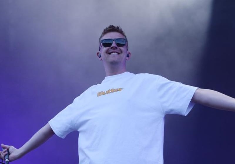 Reytons' frontman Jonny Yerrell takes centre stage