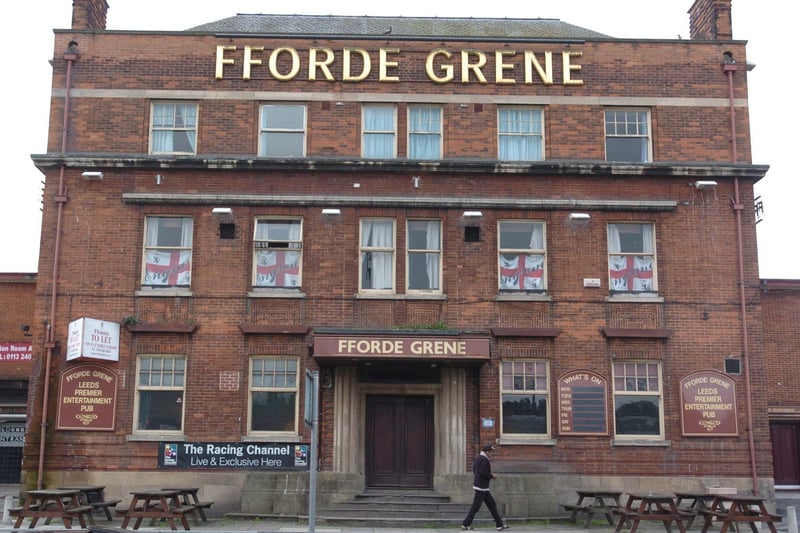 16 of the roughest pubs, bars and clubs in Leeds over the years ...
