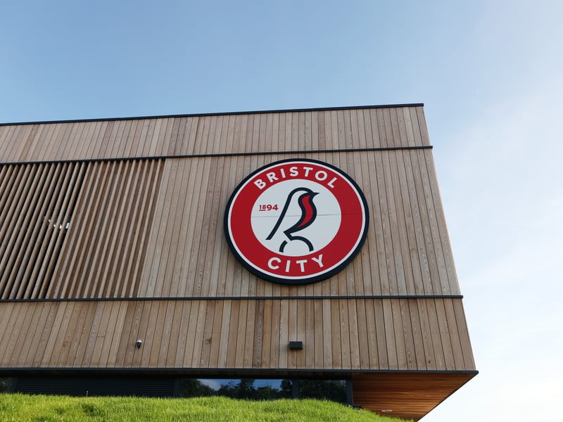 IN

Fally Mayulu - Rapid Vienna, undisclosed

Yu Hirakawa -  Bristol City, loan

Sinclair Armstrong - QPR

Yu Hirakawa - Machida Zelvia


OUT

Jamie Knight-Lebel - Crewe, loan

Ephraim Yeboah - Doncaster, loan

Andy King - Retired

Marlee Francois - Released

Duncan Idehen - Released

Matty James - Released

Dylan Kadji - Released

Andreas Weimann - Released

Seb Palmer-Houlden - Dundee, loan

Harvey Wilds-Richardson - Bath City, loan