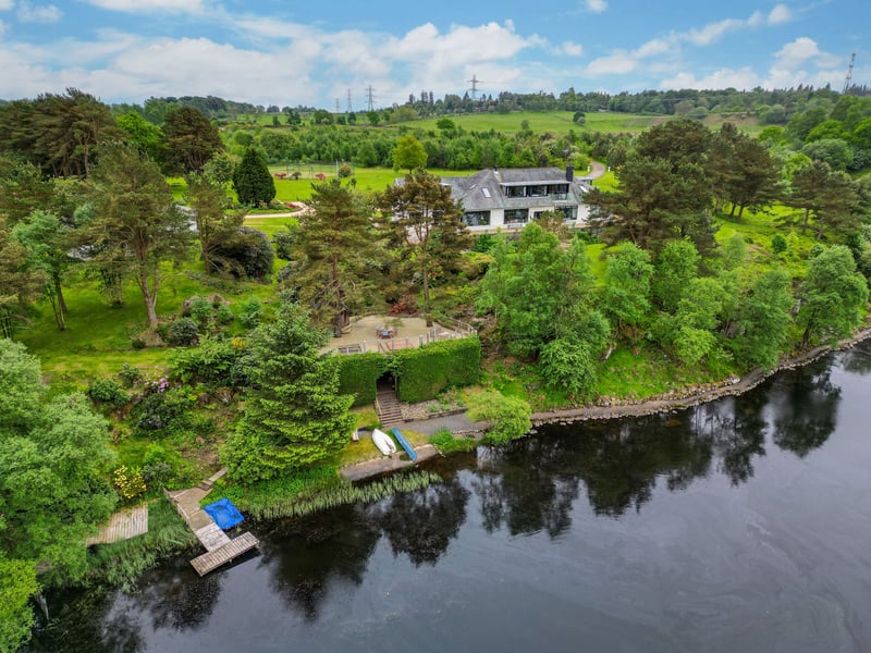 As well as the astroturf tennis court, and beautiful, mature gardens, there is a barbecue hut and decking area overlooking the loch, plus a jetty for the easy launching of kayaks and paddleboards.
Contact Savills