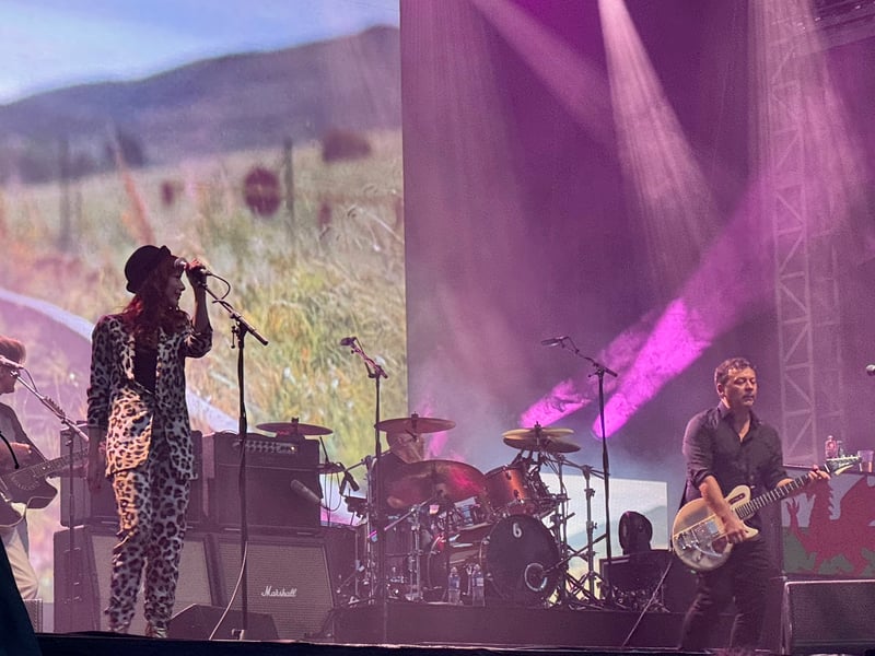 The Anchoress also joined the Manics for a performance of 'Your Love Alone Is Not Enough'.