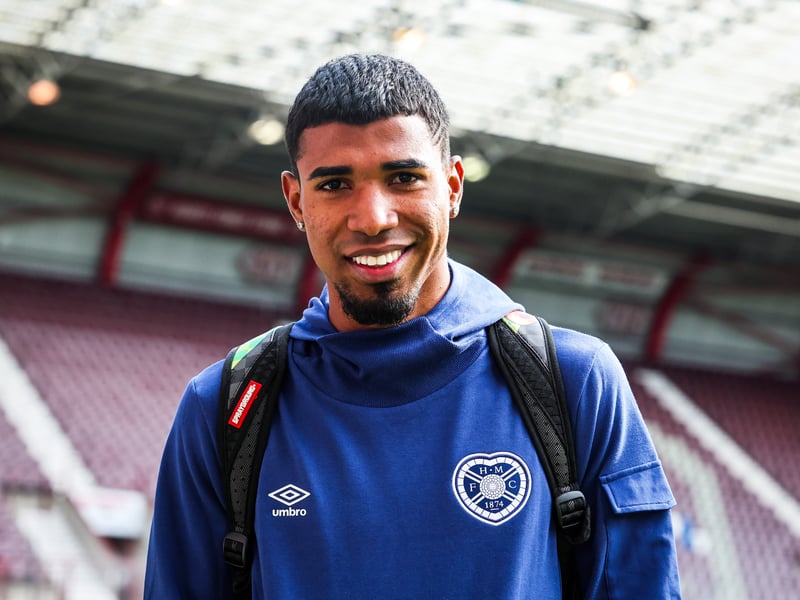 8/10 Made his debut after joining on loan from Deportivo Saprissa. Looked quick, aggressive and very strong breaking forward from defence.