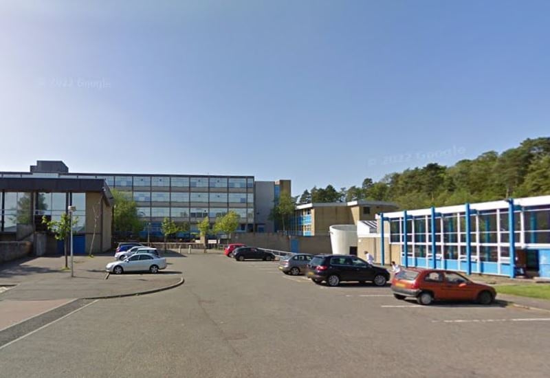 Eastwood High is a secondary school in Newton Mearns, East Renfrewshire - part of the Greater Glasgow area. Over the last five available years, it has an average place of about 14 in the top 25.
In the 2022/23 school year, it was 14th overall, with 65% of its students attaining five or more Highers.