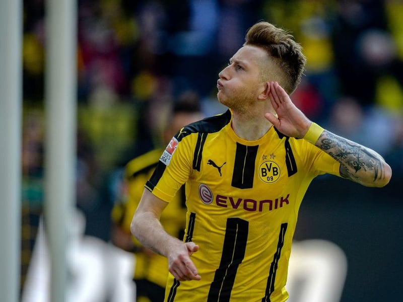 Remarkably the first German to be on the cover of the game, Marco Reus and Dortmund were the team of the moment when he made the cover in 2017.
