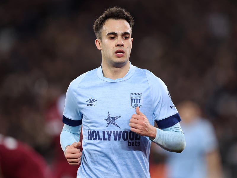 Been informed he is free to leave Tottenham after being left behind for their pre-season trip to Asia. Will likely attract Premier League interest, given previous loans at Brentford and Manchester United, but would excel in the left wing-back role Farke seems open to using.