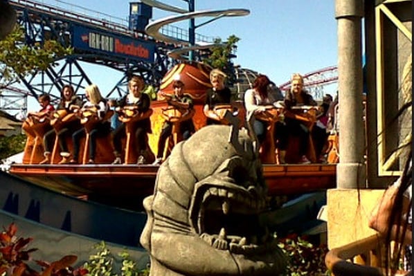 Fantastic pictures of all 37 rides at Blackpool Pleasure Beach Resort