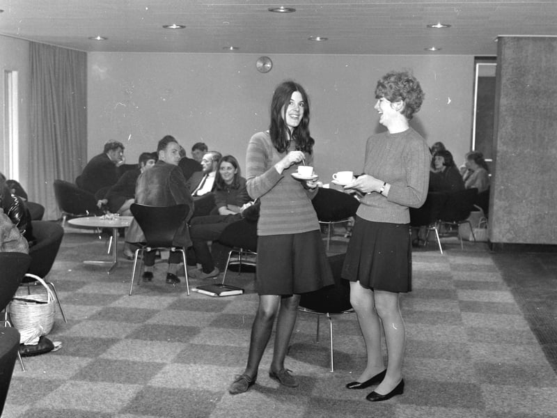 Students enjoy a coffee in the new cafe of Edinburgh University in George Square Edinburgh in October 1967.