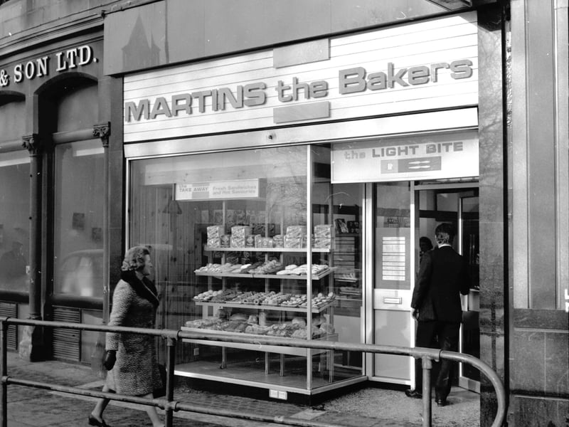 Exterior of Martins the Bakers (the Light Bite) in Edinburgh, January 1973.