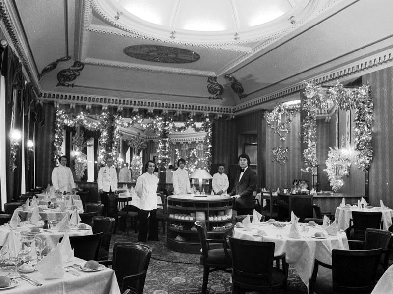 Interior of the Crown Room at the Cafe Royal bar/restaurant in West Register Street, Edinburgh, December 1976.