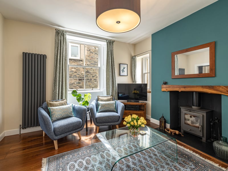 The main house has four bedrooms, two bathrooms, sitting room, dining-kitchen, family room, sun room, and utility. Contact McPhersons Property.