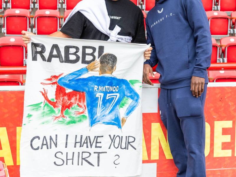 One Rangers fan looks for a collector's item in Berlin.
