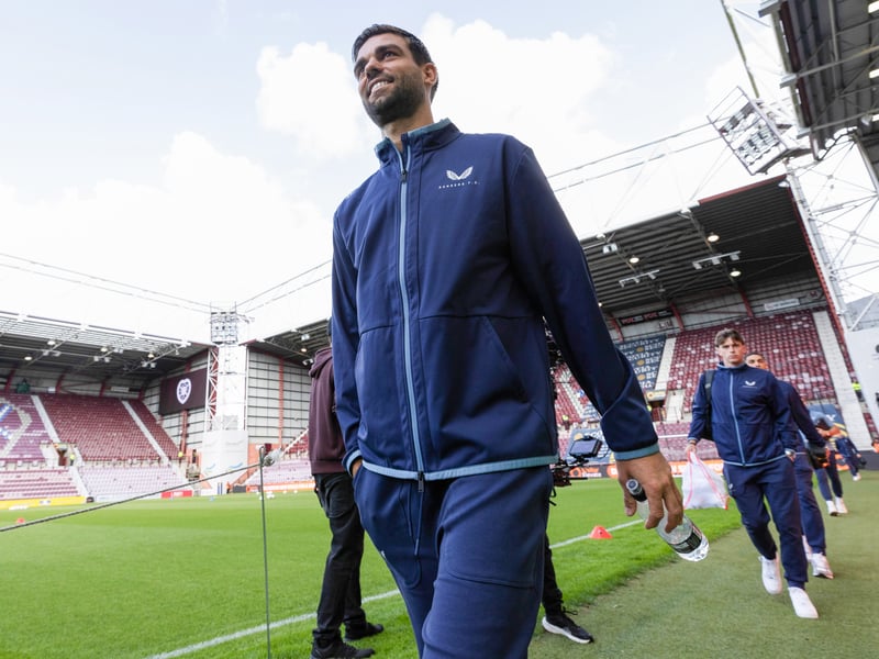 The Dutch centre-back is expected to make his debut, with the new signing needing minutes under his belt.